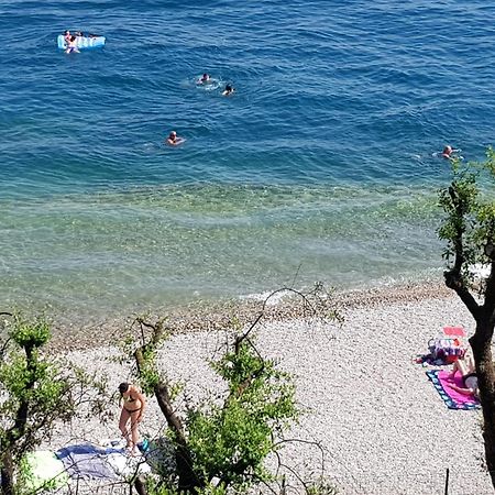 Sereno Camping Holiday Moniga del Garda Bagian luar foto
