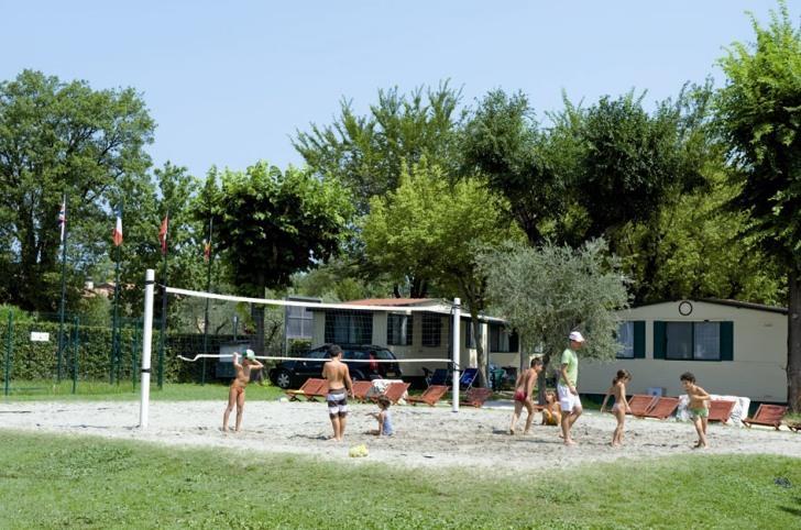 Sereno Camping Holiday Moniga del Garda Bagian luar foto